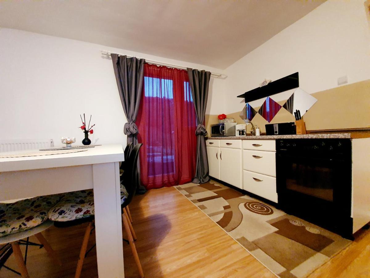 Casa Maria Villa Malancrav Bagian luar foto